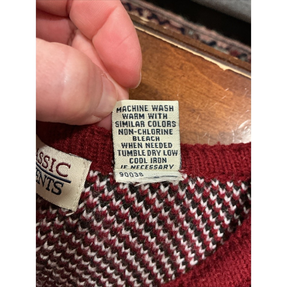 Vintage Fair Isle Cardigan Sweater, Large, Burgundy, Snowflakes - Picture 5 of 9